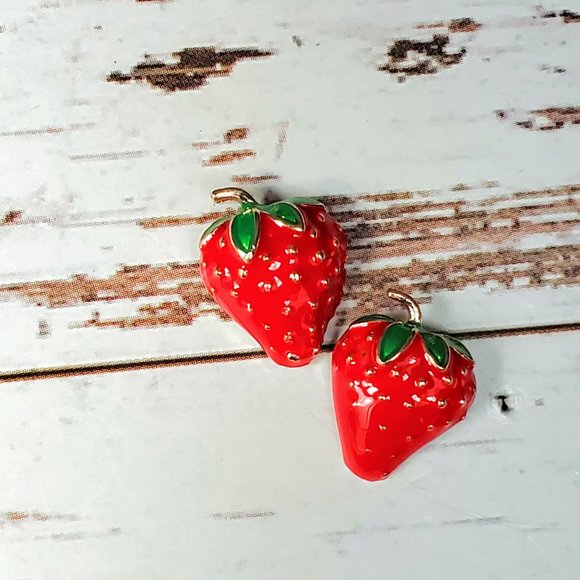 Jewelry - Strawberry Earrings